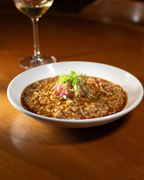 Risoto costela em prato fundo
